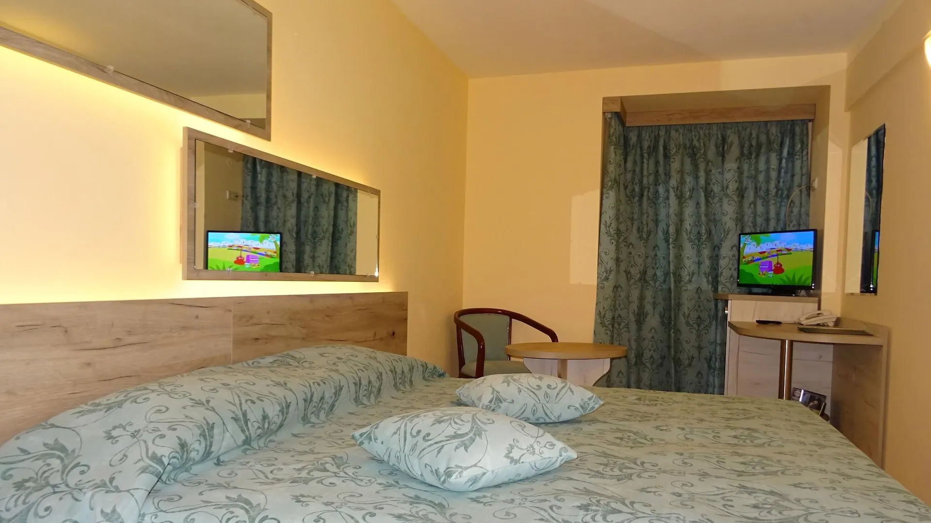 Victoria Hotel Varna