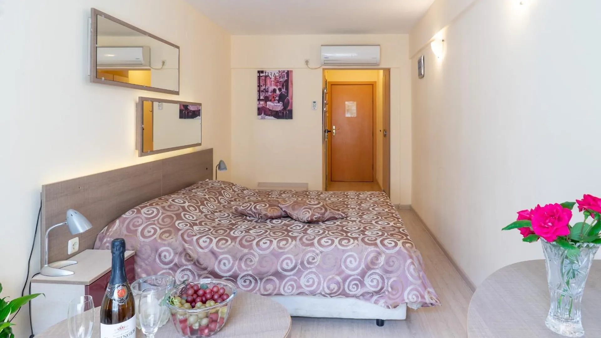 Victoria Hotel Varna